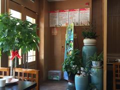 -臻吃客主题餐厅(人民路店)