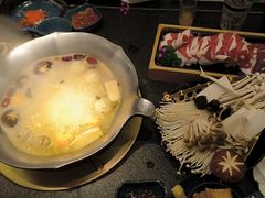 -湊湊火锅·茶憩(打浦桥日月光店)