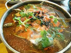 -老凯俚酸汤鱼(鸿通城店)