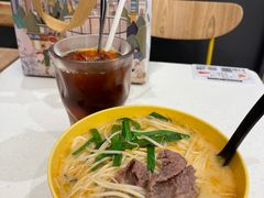 -谭仔米线(皇庭广场店)