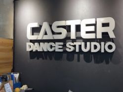 -CASTER跳舞俱乐部