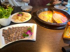 -九牧鱻·渝老鬼重庆火锅(人民路店)
