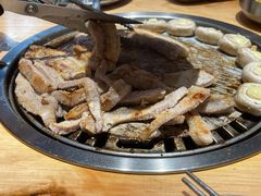 -极简·炭火烤肉主题餐厅·龙虾烧烤·烤羊排(宝龙店)