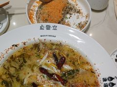 -渔语鱼酸菜鱼新川菜(来福士店)