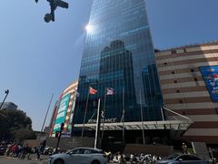 -上海龙之梦万丽酒店