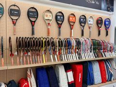 -Wilson威尔胜(漕溪北路店)