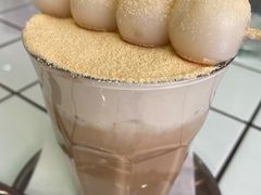 白玉豆乳冰拿铁-MIKAKU(万达广场上海宝山店)