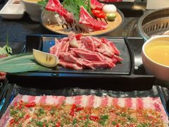 -嘿嘟嘟·肋条烧肉放题(爱融荟城店)