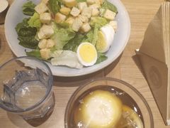 -必胜客(磁器口店)