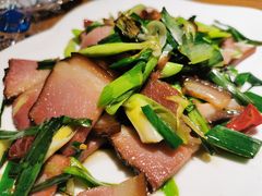 青城老腊肉-钟鸭子·非物质文化遗产(观景路店)