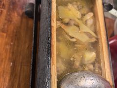 -老街坊餐吧