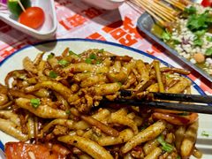-威记烧嘢·南宁烧烤·超级生牛(绿地店)