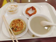 -聚德华天护国寺小吃(甜水园店)