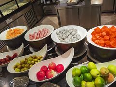 -广州万富希尔顿酒店-感趣自助餐厅·生蚝海鲜刺身