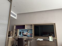 -广州花都融创文旅城希尔顿惠庭酒店