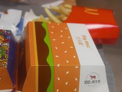 -麦当劳(呼市新华东街店)