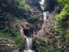 -石台牯牛降景区