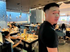 -曼格活海鲜·牛排自助(光明蓝鲸店)