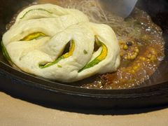 -万里闯关东铁锅炖菜馆(高新旗舰店)