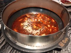 -老船舫·现做活鲜鱼馆(东郊记忆店)