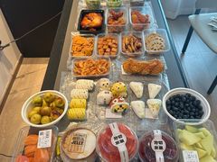 -胖东来生活广场(健康路店)