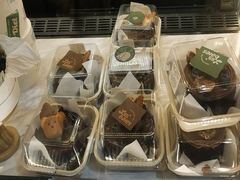 -黑草莓(重庆路店)