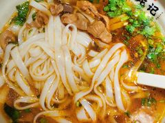-湘人龙记老长沙米粉(鸟巢店)