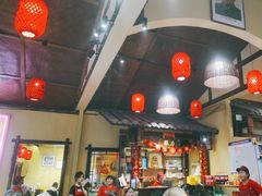 -富正毅三下锅·湘西韵味(天门山索道店)