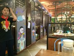 -喝丢一只鞋辣炒海鲜小烧烤(三八广场店)