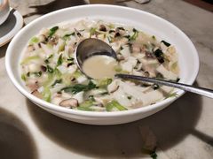 -梁家大院•农家菜(昆山会展中心店)