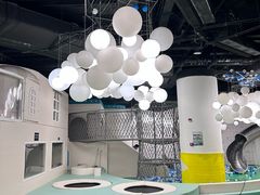 -涨巢·潮玩水疗局