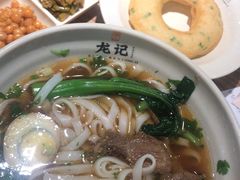 -湘人龙记老长沙米粉(鸟巢店)