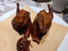 脆皮鸽子-锦绣金山人家(友谊店)