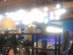 -领鲜活海鲜榴莲自助火锅(东门店)