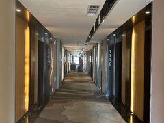 -优逸酒店(柳州窑埠古镇万象城店)