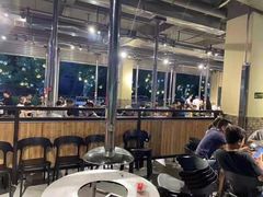 大堂-胡四哥特色火盆烧烤(总店)