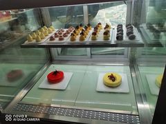 -广州塔卢特斯法国旋转餐厅