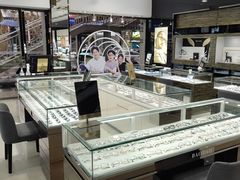-宝岛眼镜(长沙侯家塘店)