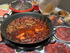 -蛙鱼潭美蛙鱼头火锅(解放碑瑞富广场店)