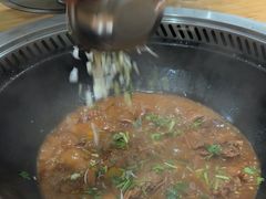 -咱屯子铁锅炖直营店(南湖大路店)