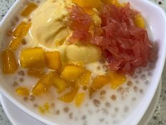 杨枝金露-芬芳甜品(同福路店)