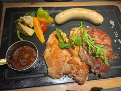 -卡普里披萨·牛扒·下午茶