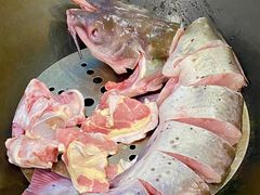 -老刘生态大鱼坊铁锅炖鱼(赛马场店)