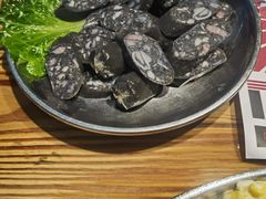 -青瓦炭韩潮烤肉(花园道店)
