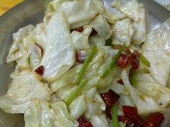 干锅包菜-做了不起的80后