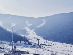 -中旅松花湖滑雪场