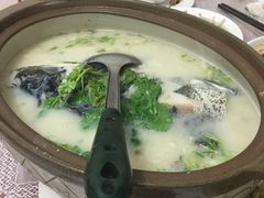 -天乐农家鱼头王(天目湖店)
