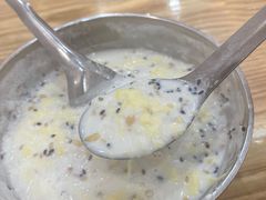 -白翔甜食店