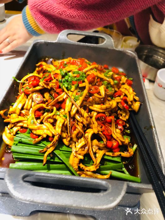 大碗先生(丽发新城店)钢盆鱿鱼图片