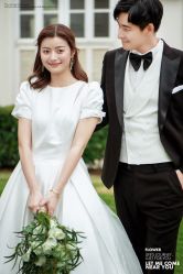 点击看大图 -挪娅婚纱摄影皇家会所